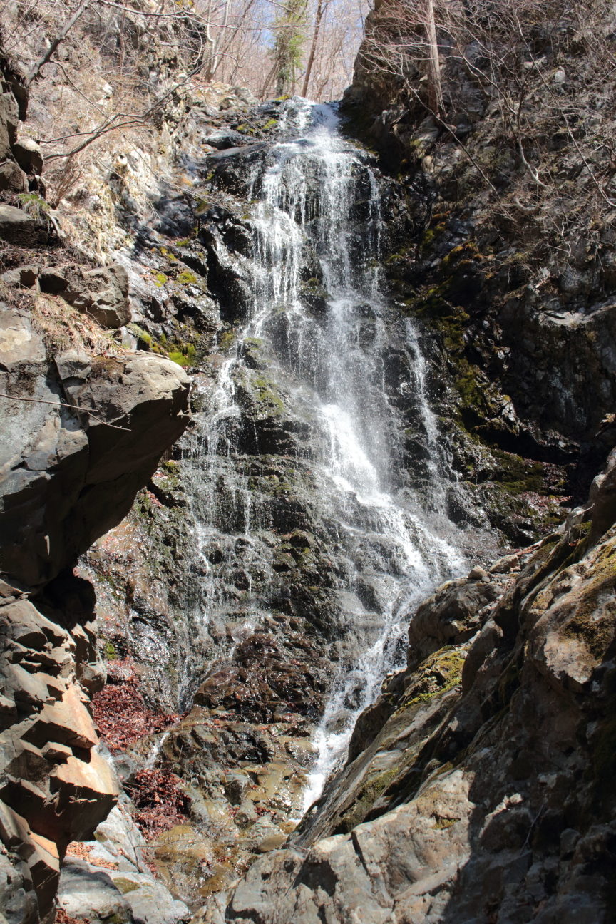 滑瀞谷火打石谷