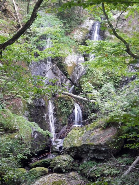 長沢、二条の大滝