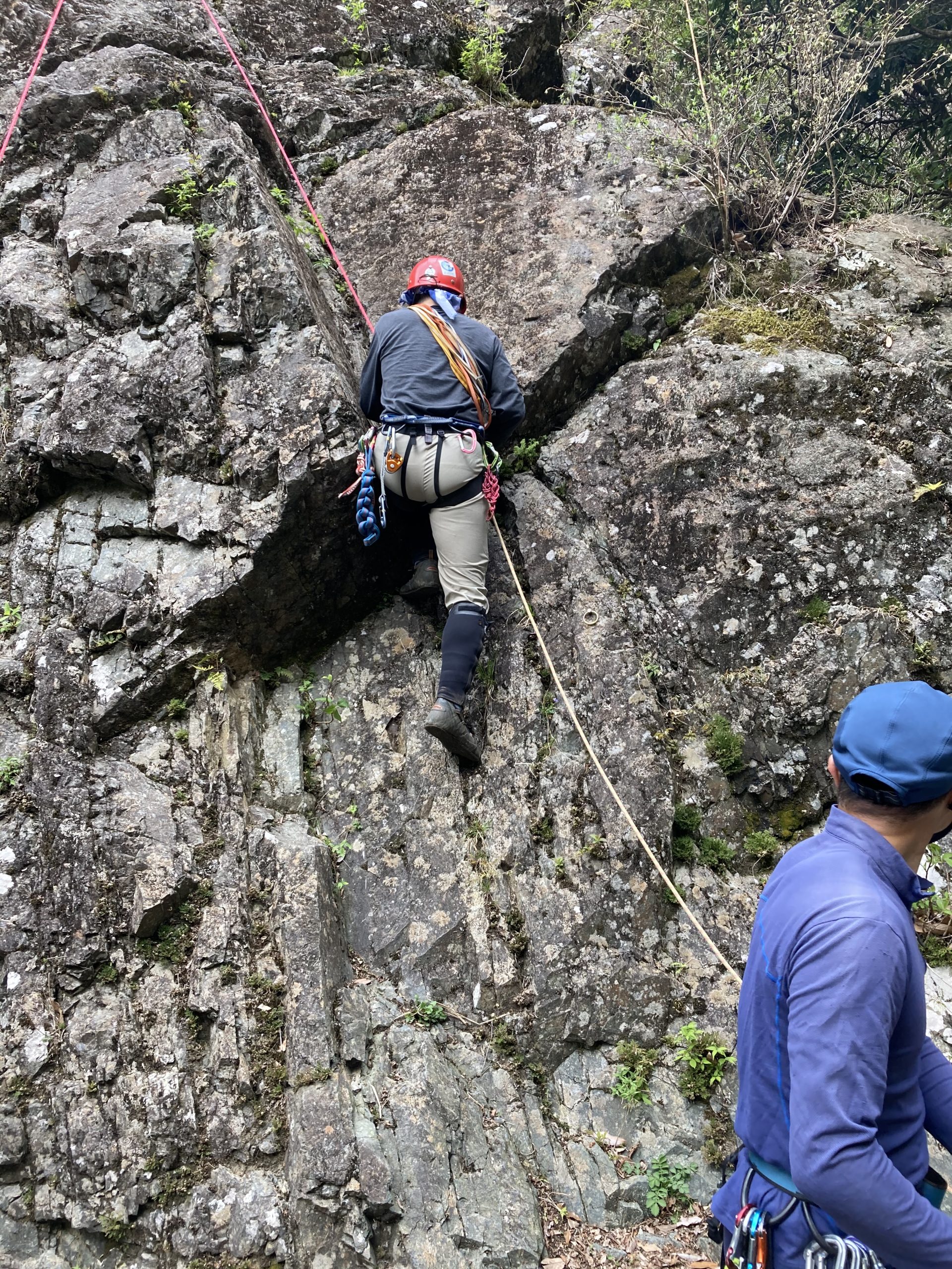 モミソ岩（レスキュー訓練Ｂ班）