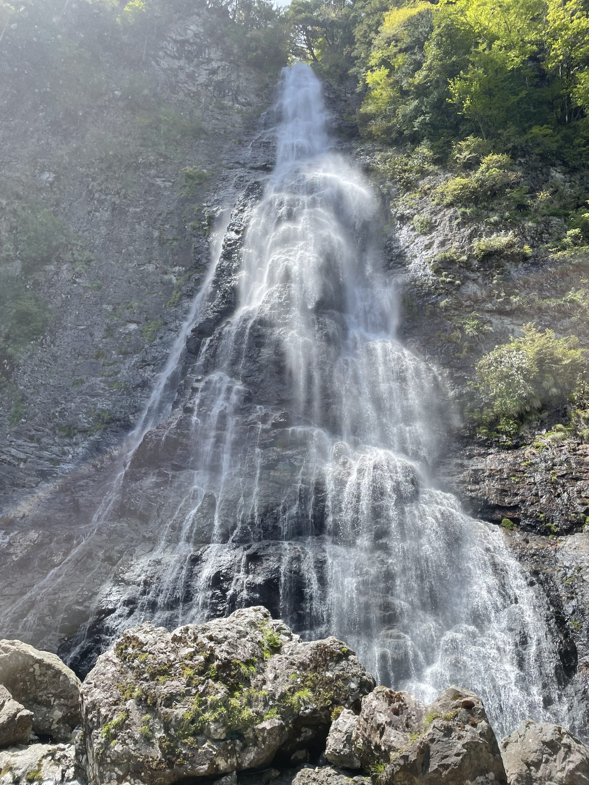 白川又川岩屋谷