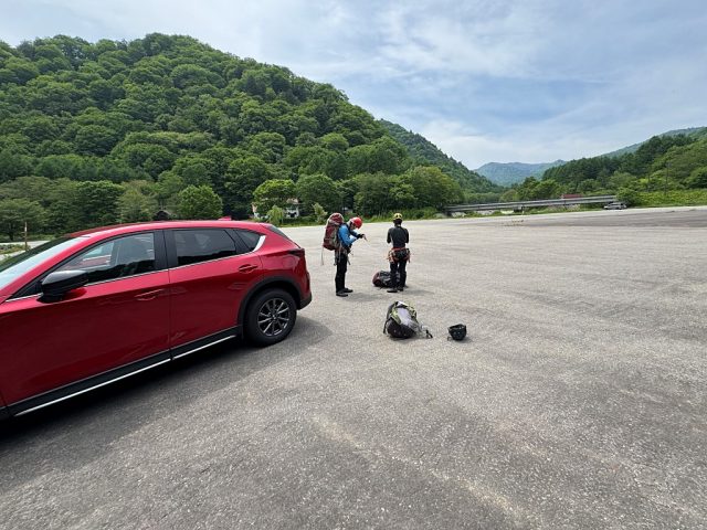 広々とした七入の駐車場