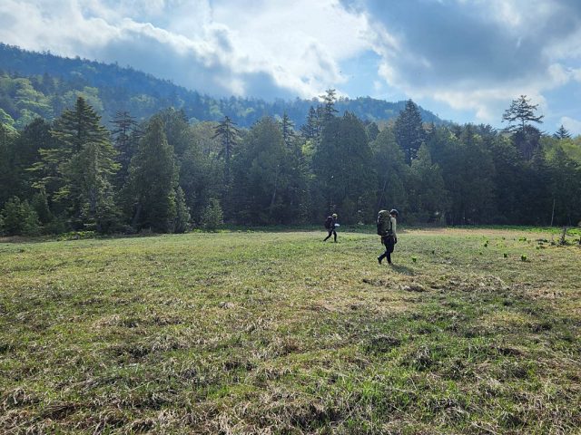 大丈田代を思い思いに歩く