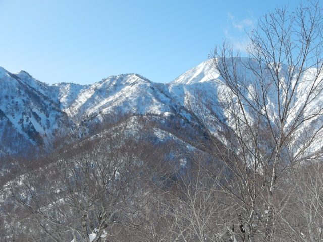 高妻山・乙妻山方面の眺望